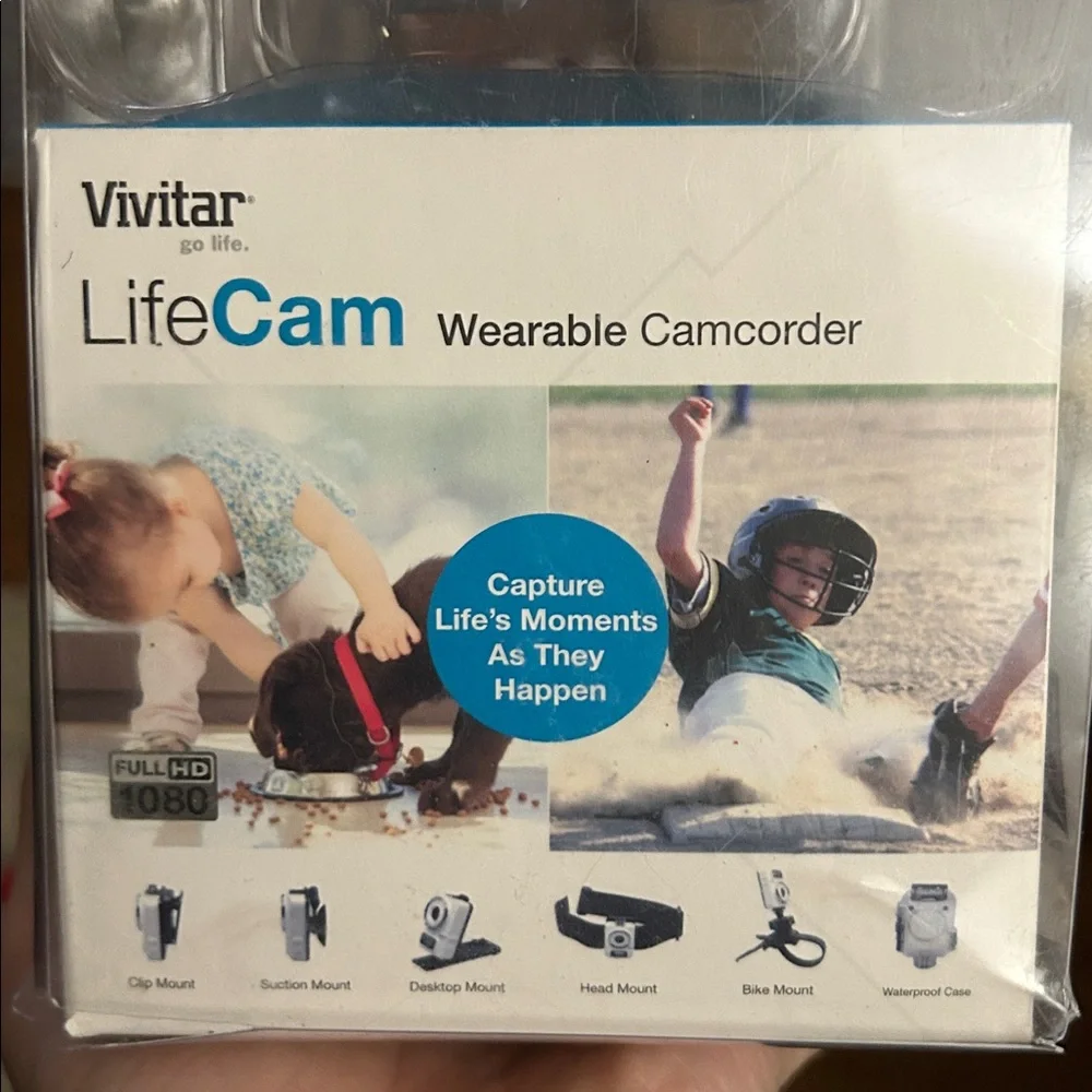 Vivitar LifeCam Wearable Camcorder 1080p Full HD New in Box DVR936 RED
